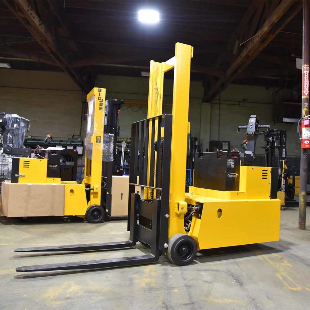 PDC-Counterbalanced-Stacker-2000-4000lb.-Capacity-5